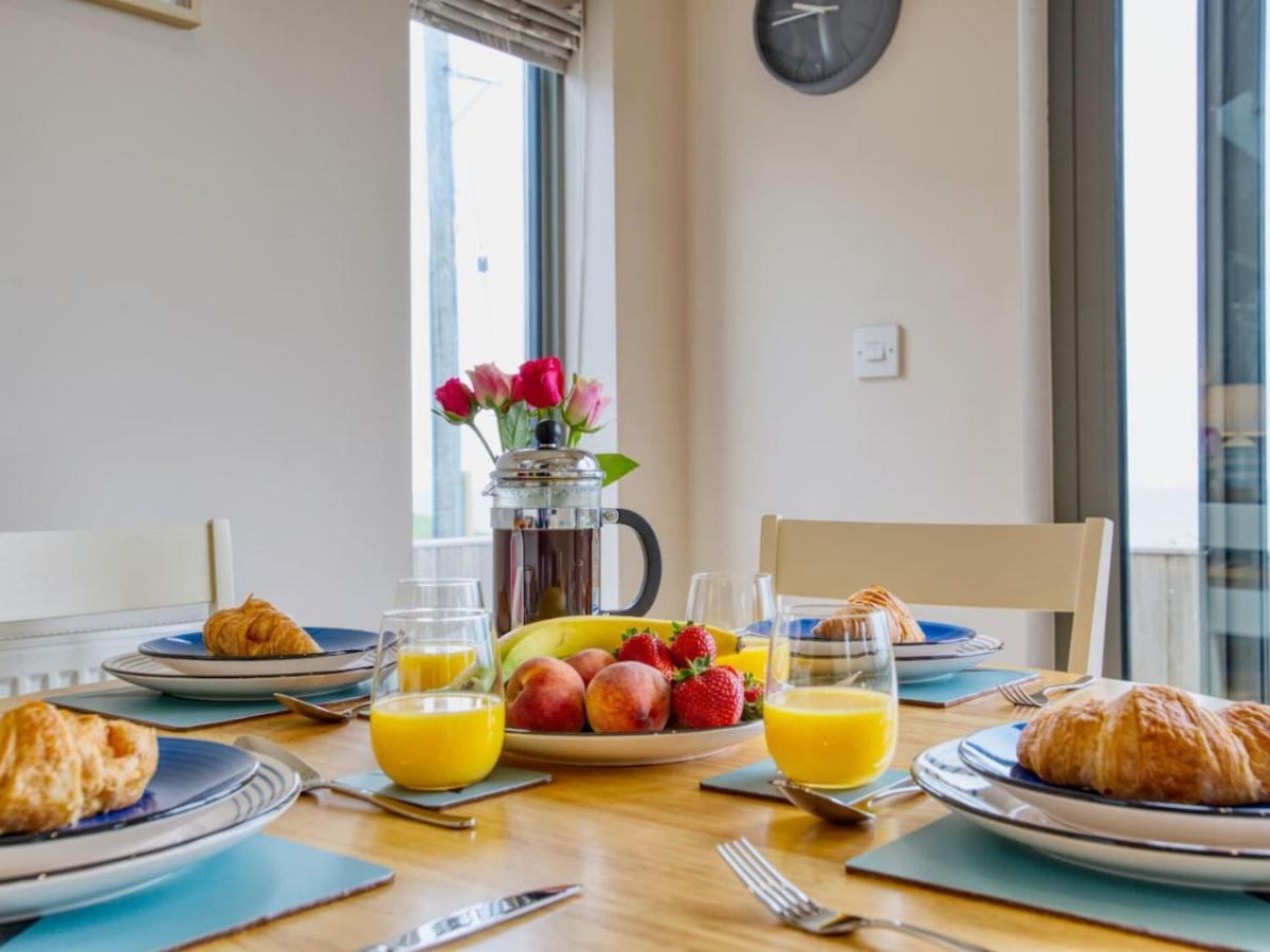 Beautiful Seaside Holiday home West Bay