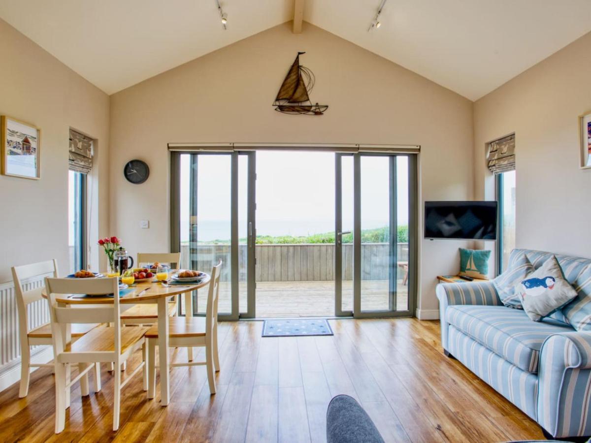 Beautiful Seaside Holiday home *