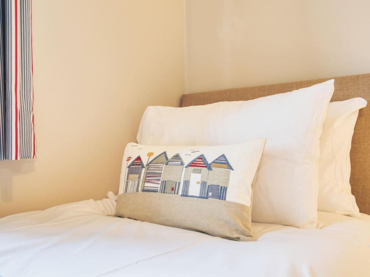 Beautiful Seaside Holiday home West Bay